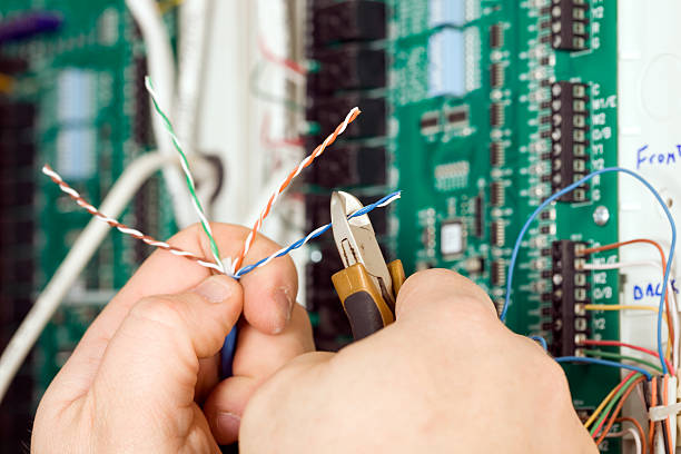 Best Emergency Electrical Repair Services  in Jefferson City, MO